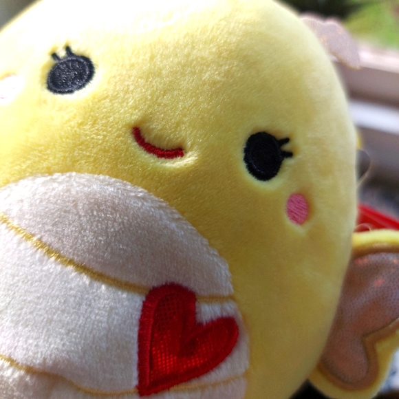 BNWT Nixie the Butterfly 5" Squishmallow - Picture 7 of 8